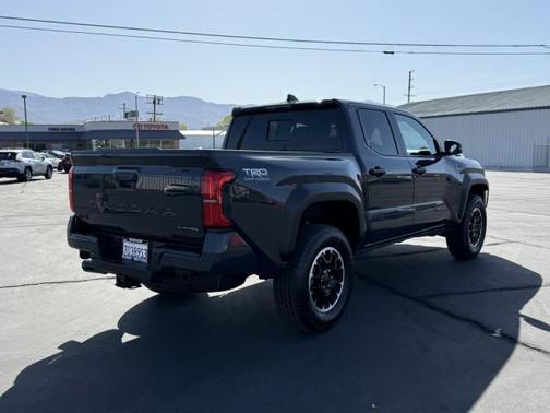 2024 Toyota Tacoma TRD Off Road