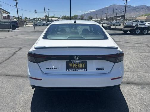 Platinum White Pearl 2026 Honda Accord Hybrid Sport-L