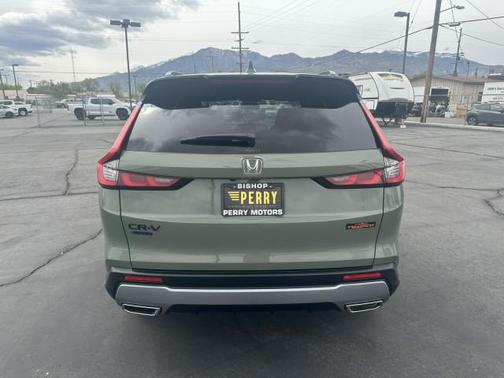 Ash Green Metallic 2026 Honda CR-V Hybrid TrailSport AWD