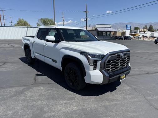 2025 Toyota Tundra Platinum