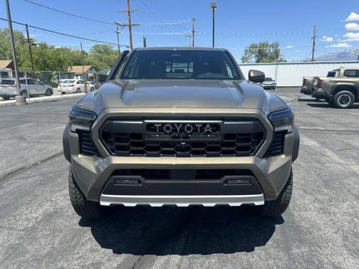 Bronze Oxide 2026 Toyota Tacoma Hybrid Trailhunter
