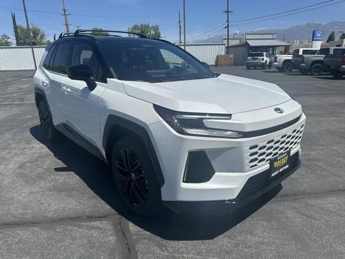 Wind Chill Pearl w/Black Roof 2026 Toyota RAV4 Plug-In Hybrid SE