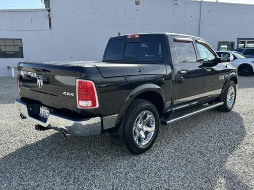 2016 RAM 1500 Laramie