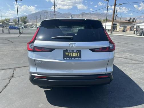 2026 Honda CR-V LX AWD