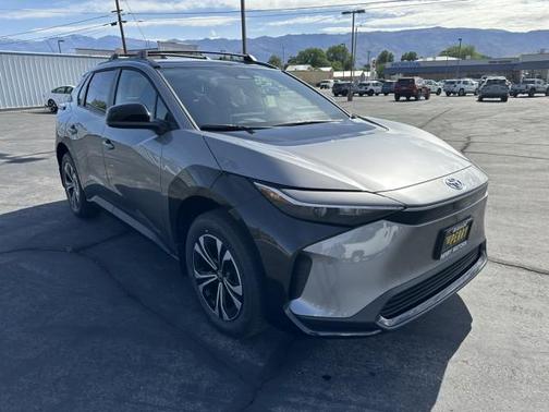 2025 Toyota bZ4X XLE