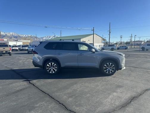 2026 Toyota Grand Highlander Hybrid Limited MAX
