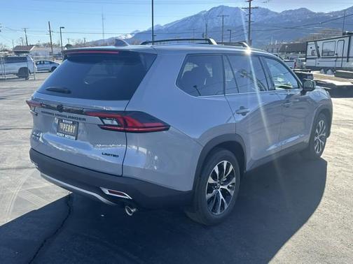 2026 Toyota Grand Highlander Hybrid Limited MAX