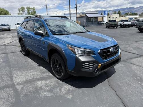 Geyser Blue 2025 Subaru Outback Wilderness
