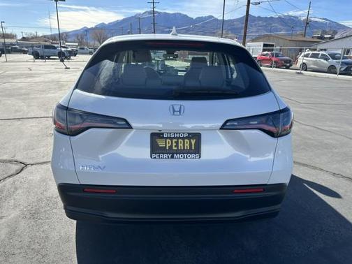 2025 Honda HR-V LX
