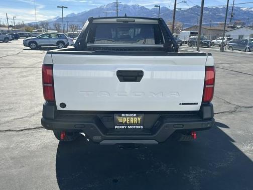 2025 Toyota Tacoma Hybrid Trailhunter