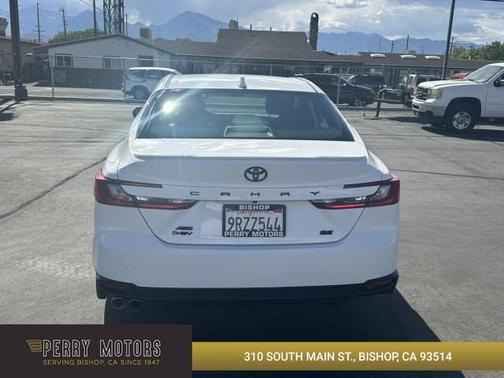 2025 Toyota Camry SE