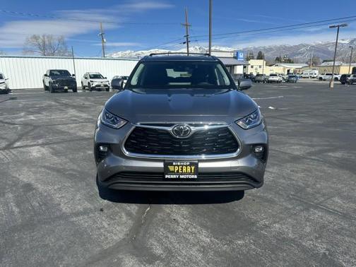 2026 Toyota Highlander Hybrid Limited