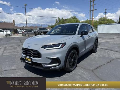 Urban Gray Pearl 2027 Honda HR-V Sport