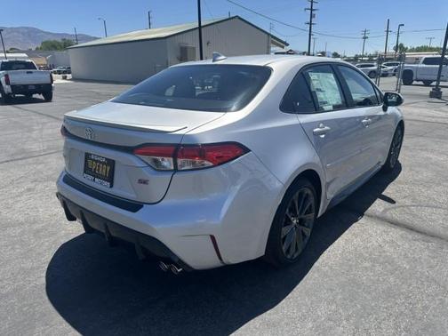 Classic Silver Metallic 2026 Toyota Corolla SE