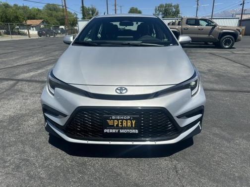 Classic Silver Metallic 2026 Toyota Corolla SE