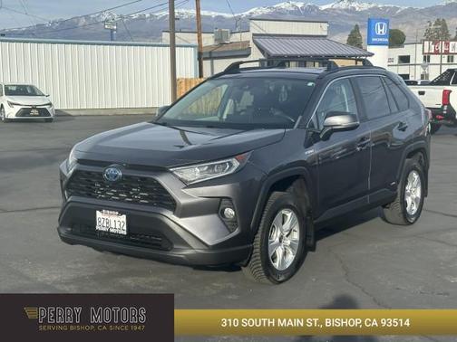 2021 Toyota RAV4 Hybrid XLE
