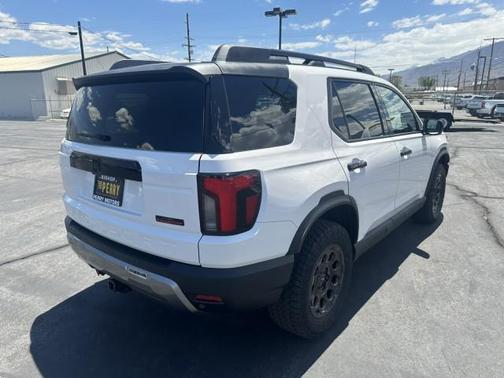 Platinum White Pearl 2026 Honda Passport AWD TrailSport Elite Blackout