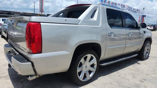 Gold 2007 Cadillac Escalade EXT