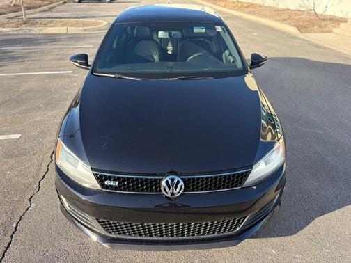 Deep Black Metallic 2014 Volkswagen Jetta GLI Autobahn