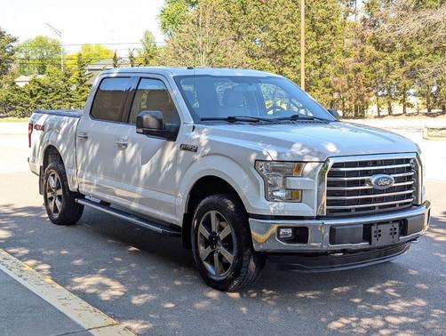 White 2015 Ford F-150 XLT