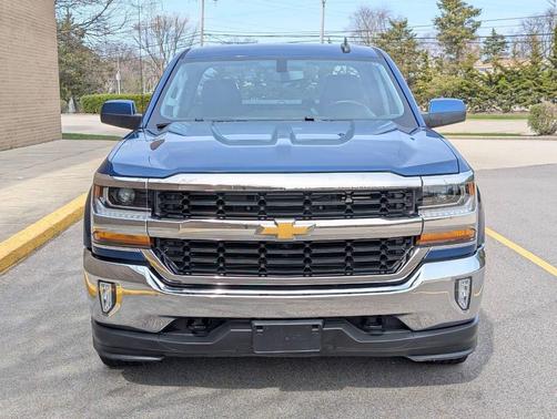 Blue 2018 Chevrolet Silverado 1500 1LT