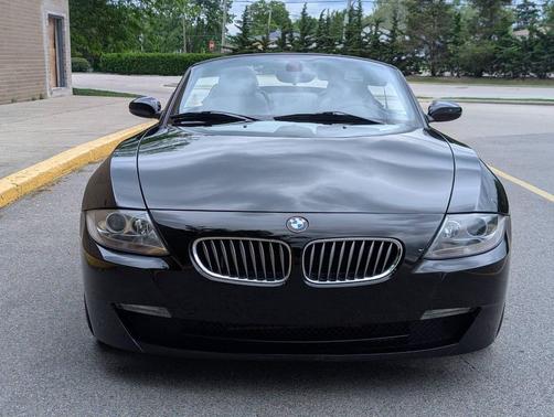 Black 2007 BMW Z4 3.0si Roadster