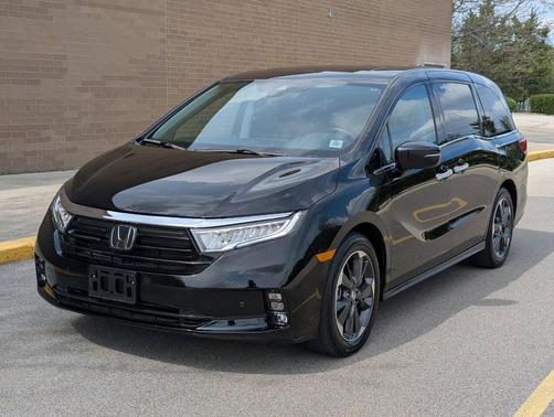 Black 2024 Honda Odyssey Elite 4dr Mini Van
