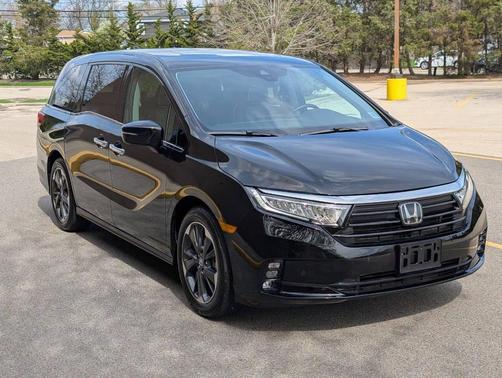 Black 2024 Honda Odyssey Elite 4dr Mini Van