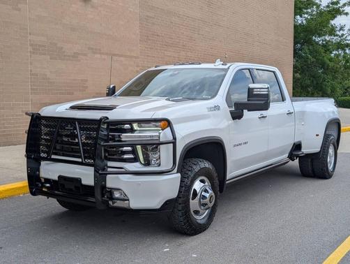 2023 Chevrolet Silverado 3500 High Country
