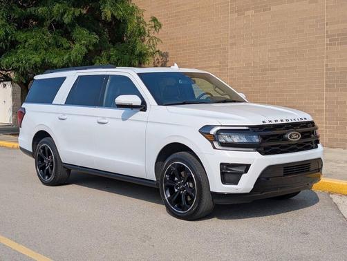 Oxford White 2024 Ford Expedition Limited 4x4 4dr SUV