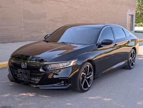 Black 2022 Honda Accord Sport SE 1.5T