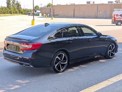 Black 2022 Honda Accord Sport SE 1.5T