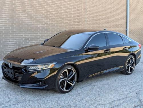 Black 2022 Honda Accord Sport SE 1.5T