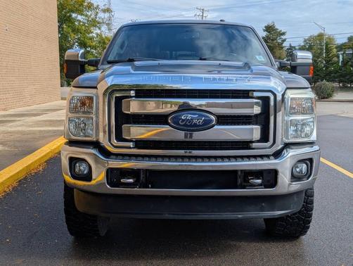 2013 Ford F-250 Lariat 4x4 4dr Crew Cab 6.8 ft. SB Pickup