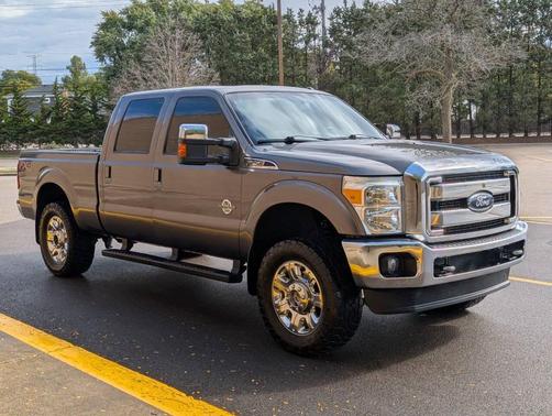 2013 Ford F-250 Lariat 4x4 4dr Crew Cab 6.8 ft. SB Pickup