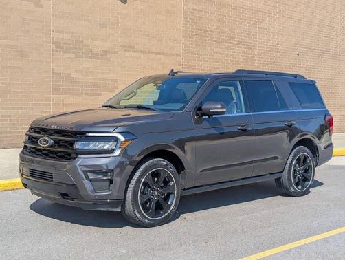 Dark Matter Gray 2024 Ford Expedition Limited