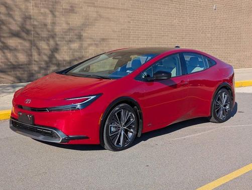 2024 Toyota Prius XLE