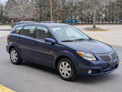 2005 Pontiac Vibe Base