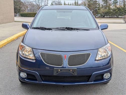 2005 Pontiac Vibe Base