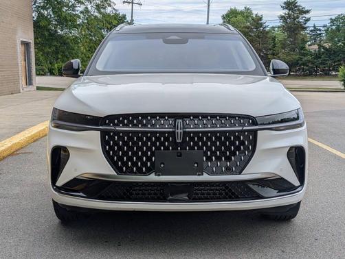 White Platinum 2024 Lincoln Nautilus Reserve AWD 4dr SUV