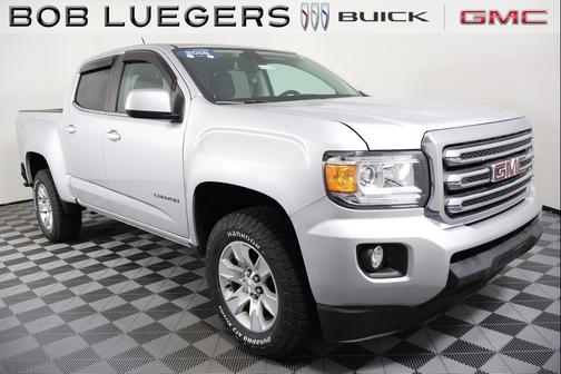 Gray 2018 GMC Canyon SLE