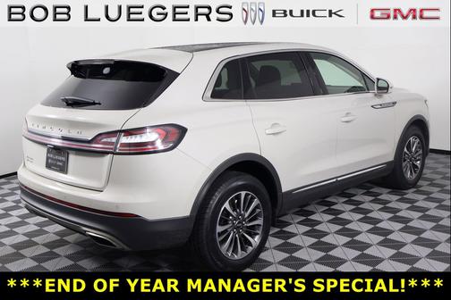 2022 Lincoln Nautilus Reserve