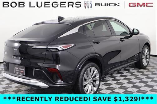 Ebony Twilight Metallic 2026 Buick Envista Avenir FWD