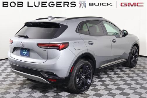 Moonstone Gray Metallic 2023 Buick Envision Essence FWD
