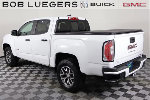 Summit White 2022 GMC Canyon AT4
