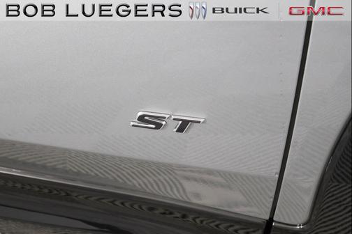 2026 Buick Envista Sport Touring FWD