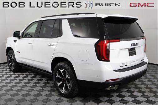 2026 GMC Yukon 4WD AT4