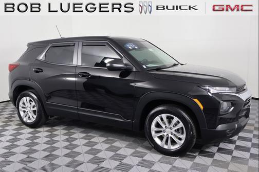 Mosaic Black Metallic 2023 Chevrolet Trailblazer LS