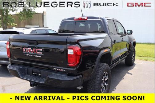 2023 GMC Canyon AT4X