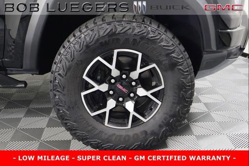 2023 GMC Canyon AT4X